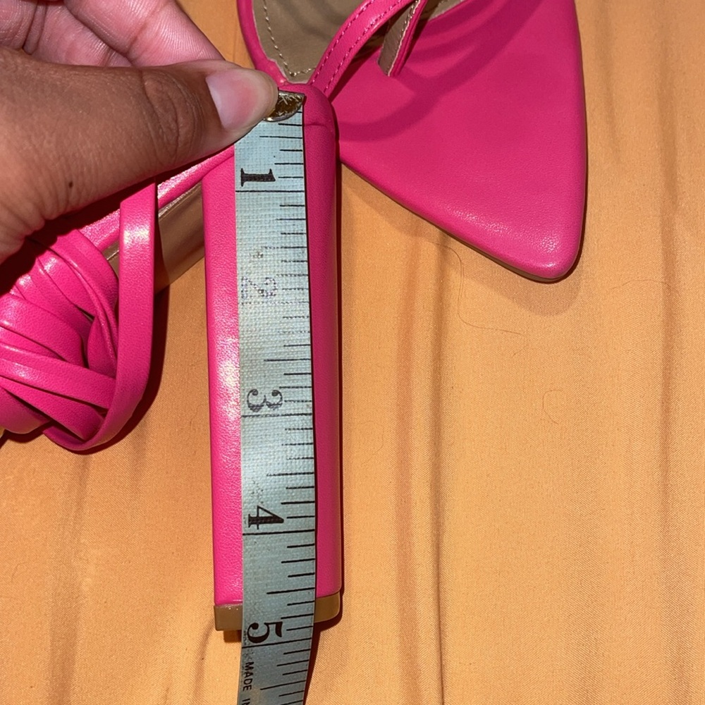 Pink Heels - Picture 5 of 8
